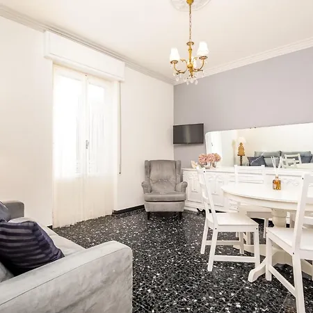 A Spasso Nel Tempo Apartment *